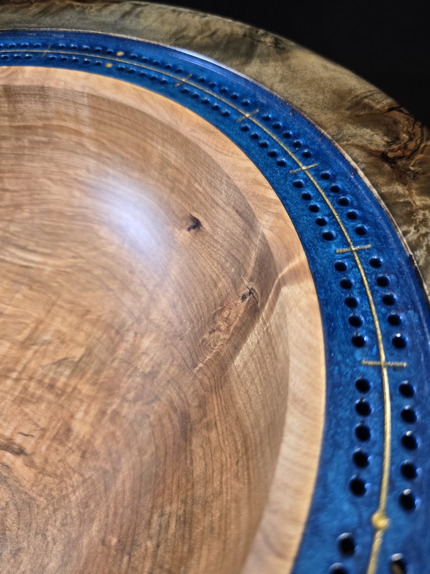 Dyed Silver Maple Cribbage Bowl - Image 5